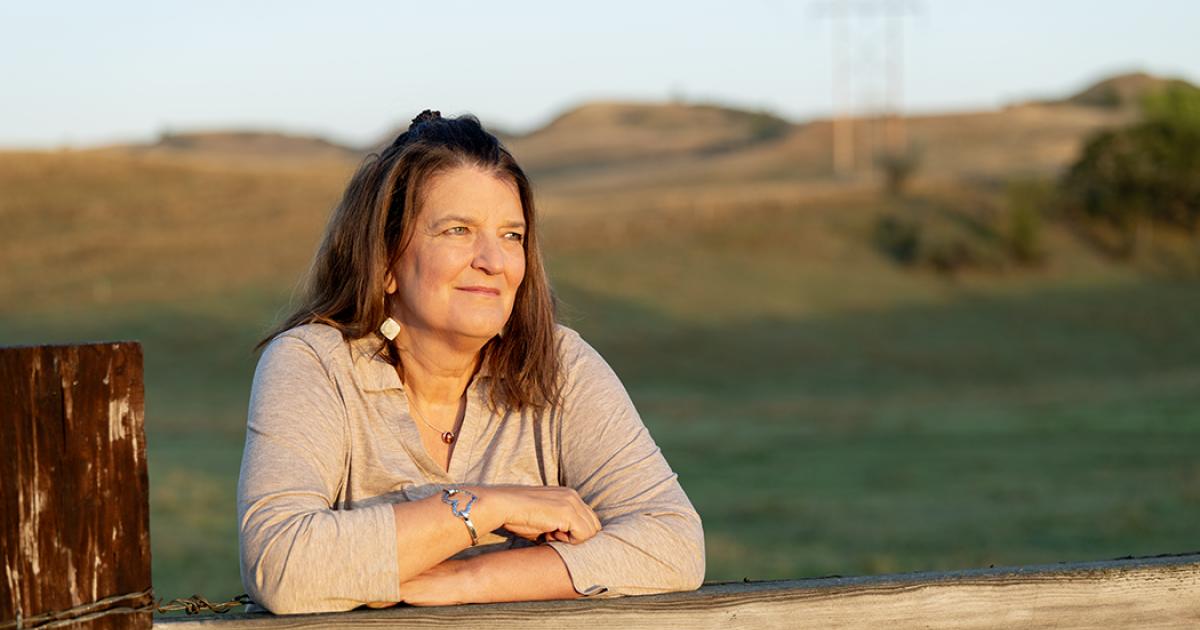 Angela Carlson