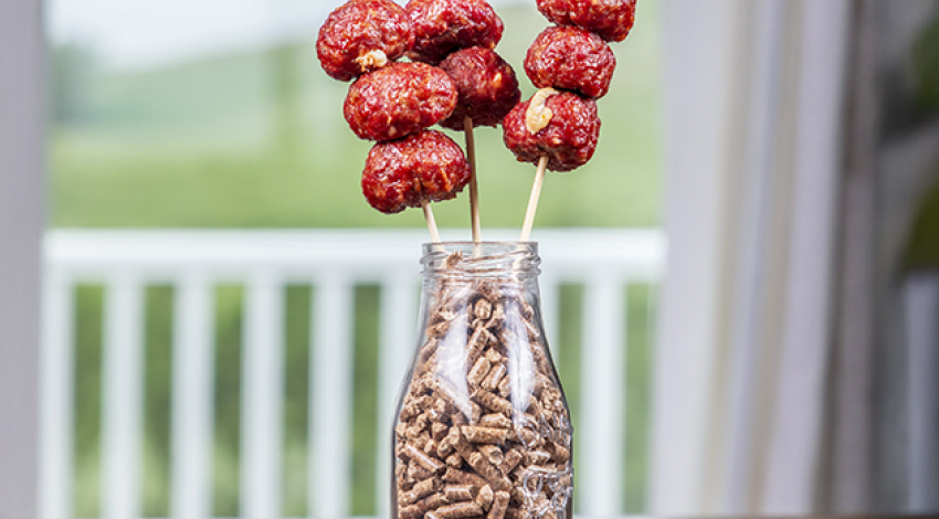 Wild Willy’s All-Beef Stuffed Lollipops