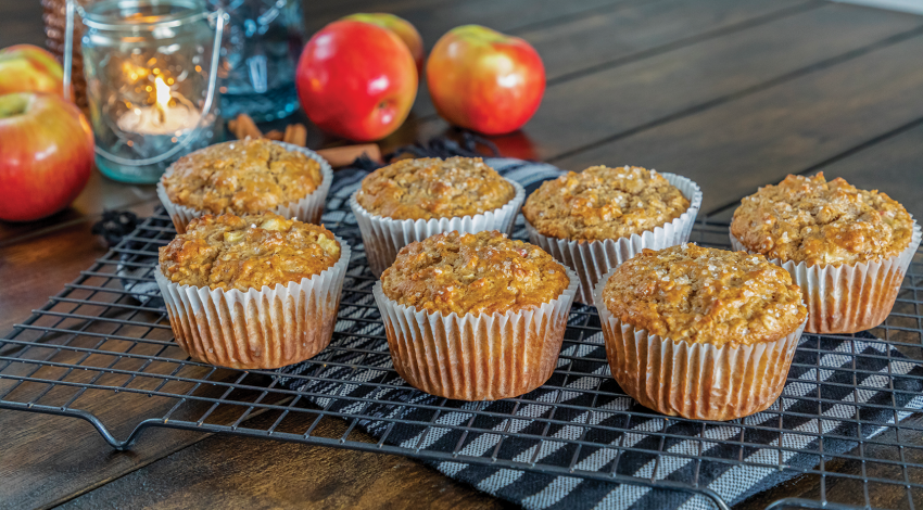 Oatmeal and Apple Muffins